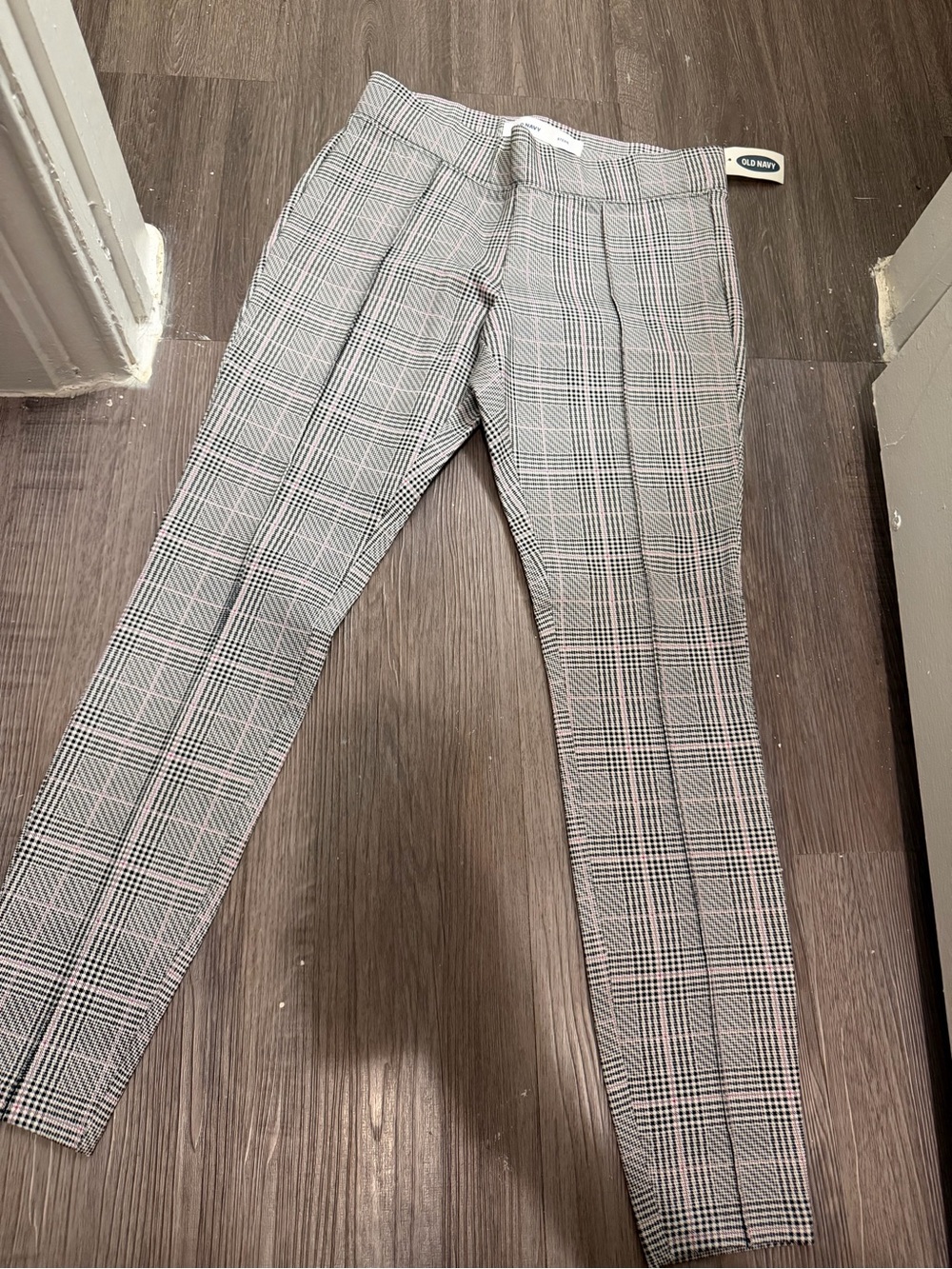 Old Navy Black, White & Pink Plaid Dress Pants - Stevie- XS-nwt